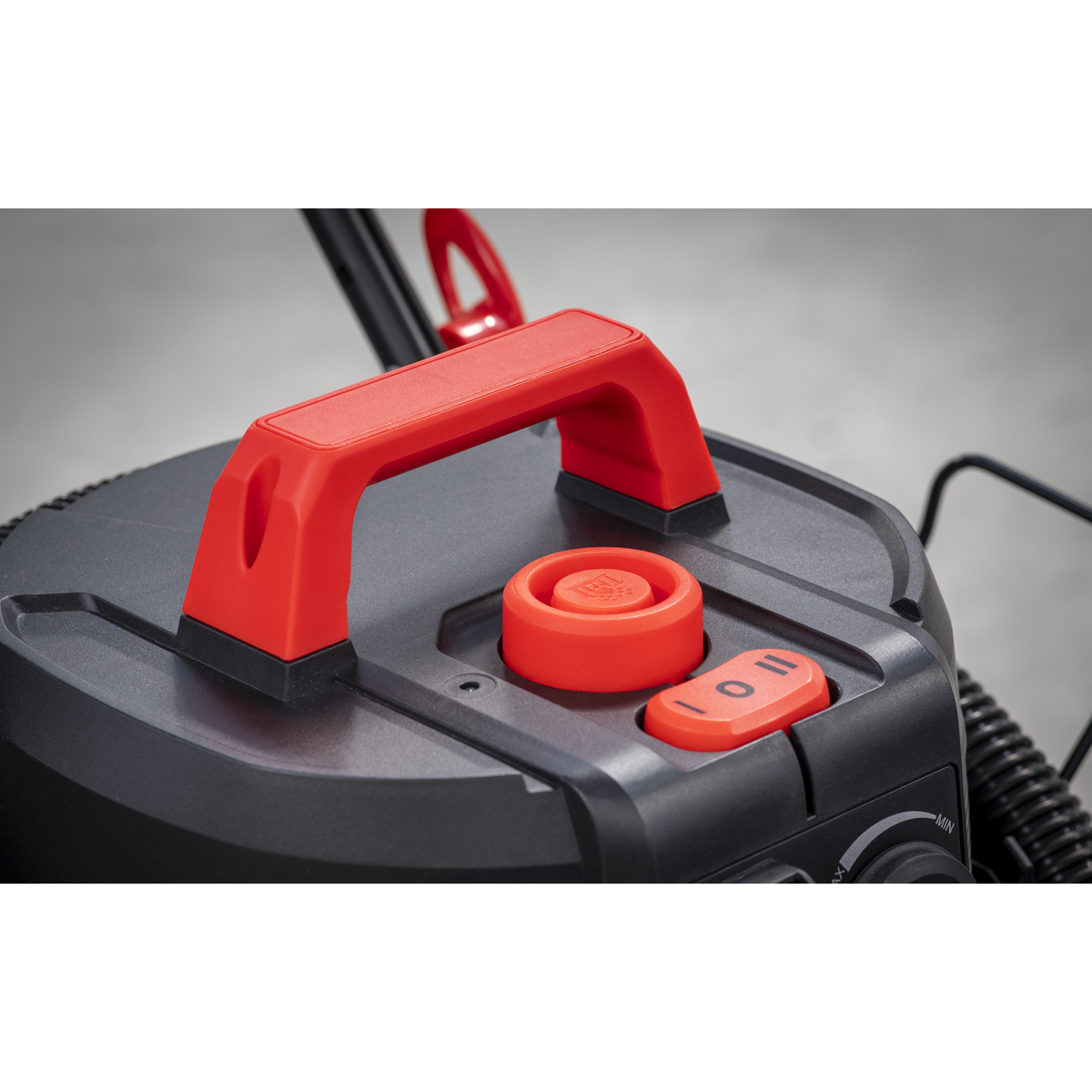 M Class Dust-Free Vacuum Cleaner Wet & Dry Stainless Steel Drum 38L 1500W/230V