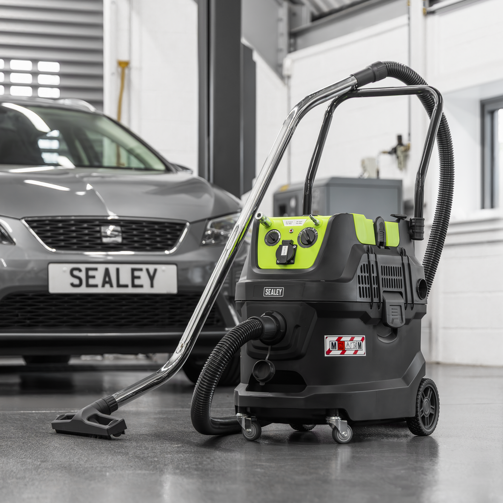 M Class Dust-Free Industrial Wet & Dry Vacuum Cleaner 40L with Autostart 1600W/230V