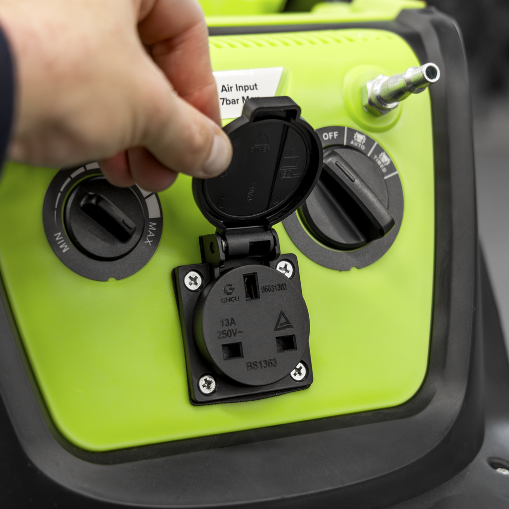 M Class Dust-Free Industrial Wet & Dry Vacuum Cleaner 40L with Autostart 1600W/230V