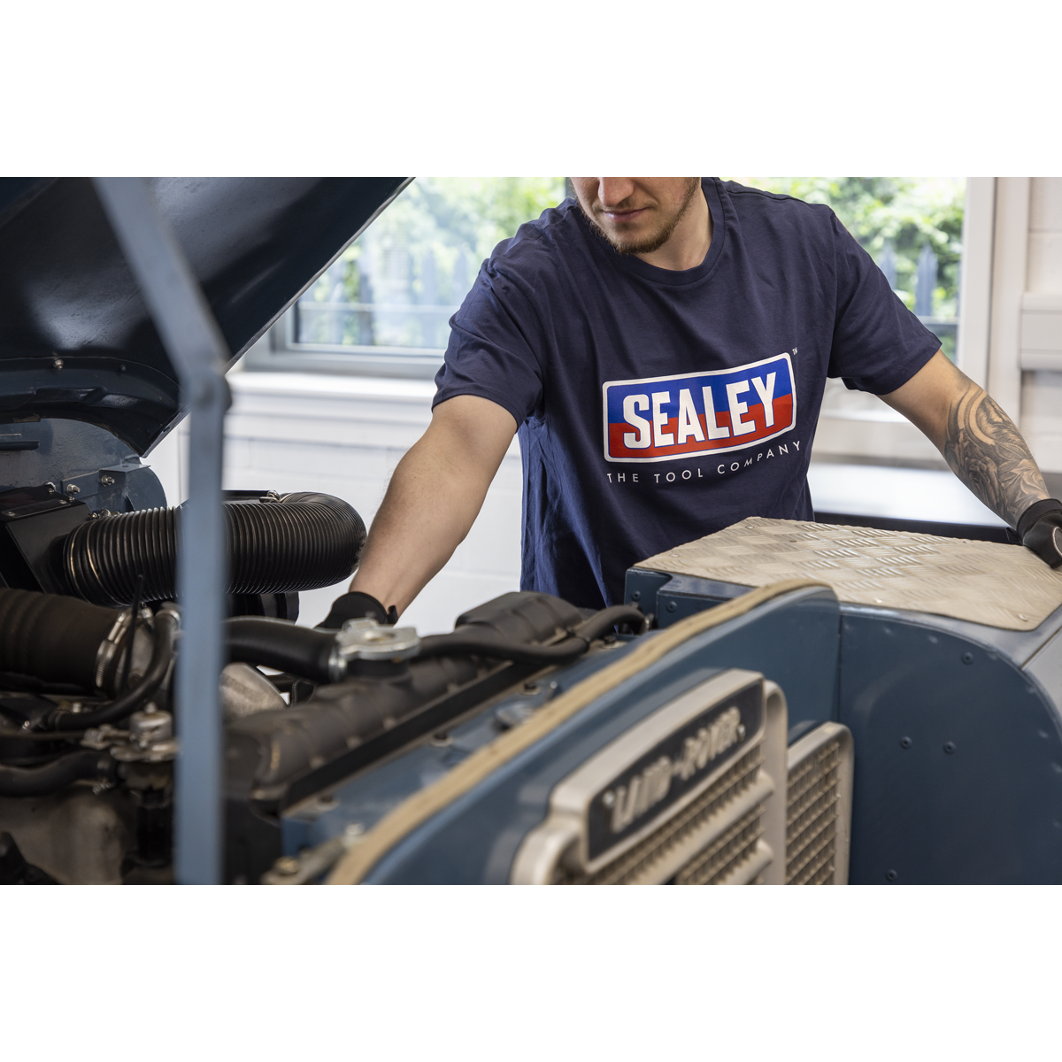 Sealey Logo T-Shirt - Large