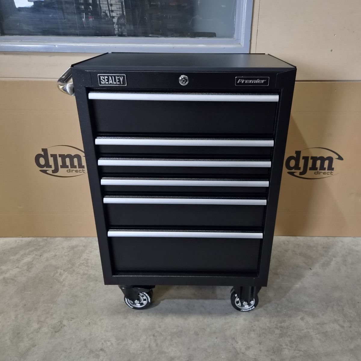 Premier™ Heavy-Duty Rollcab 675mm, 6 Drawer, Black (PTB67506)
