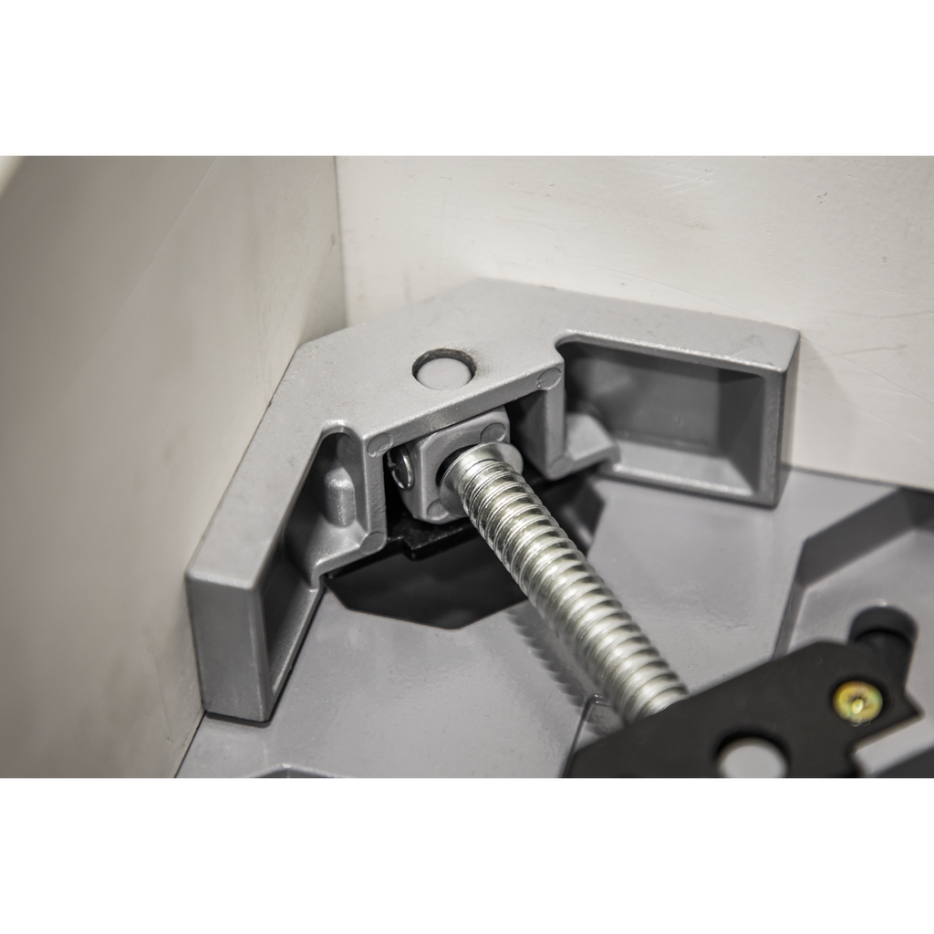 Swing Jaw Corner Clamp