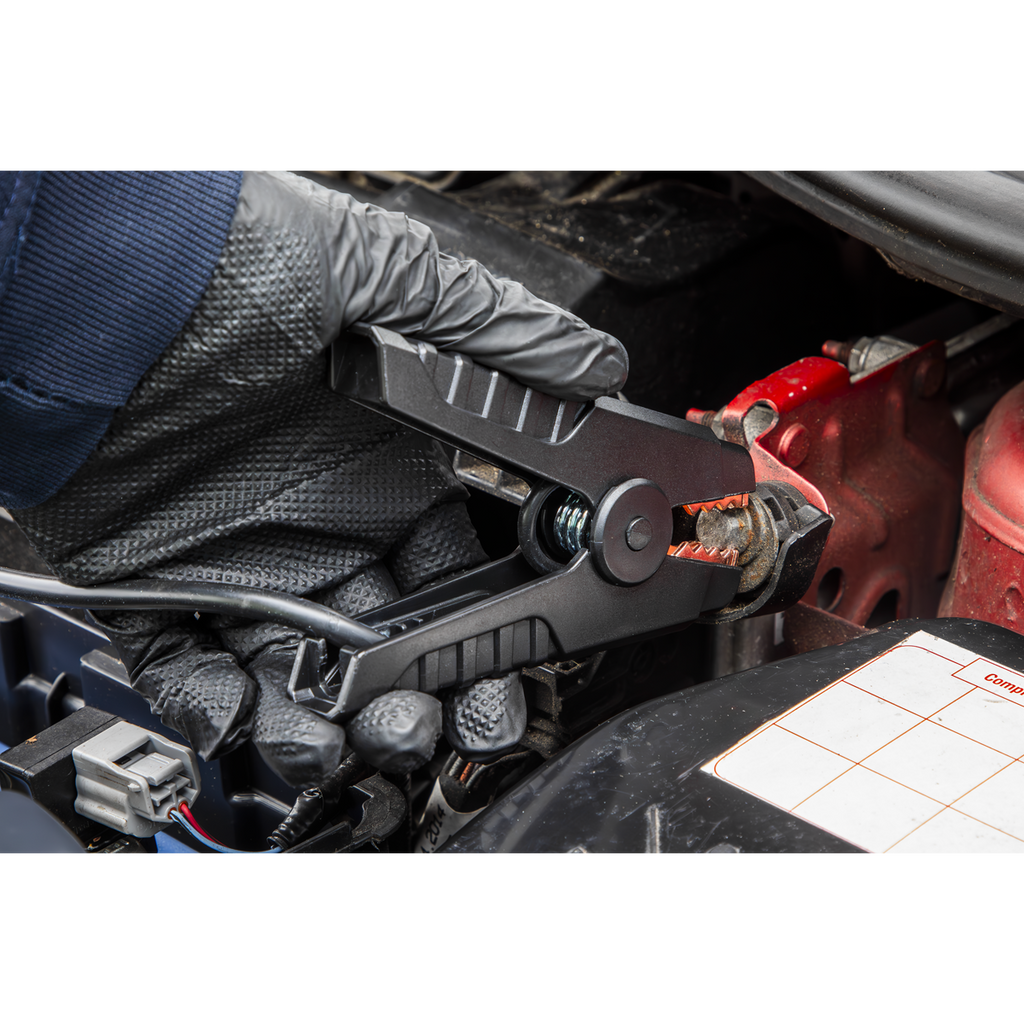 RoadStart® 12V Lithium-ion Jump Starter Power Pack, 2000A (RS2000)