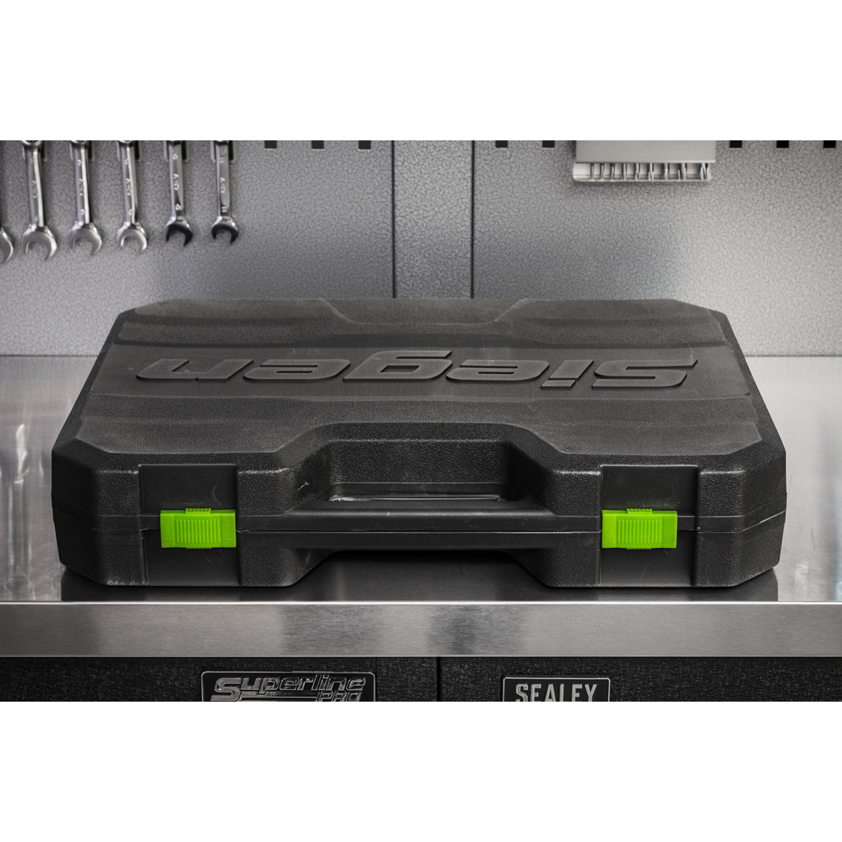 Siegen Tool Kit 84pc