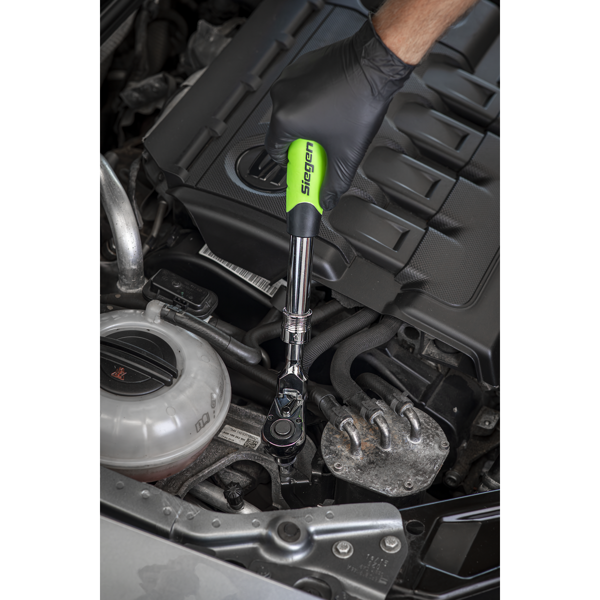 Siegen Extendable Flexi-Head Ratchet Wrench 1/2"Sq Drive