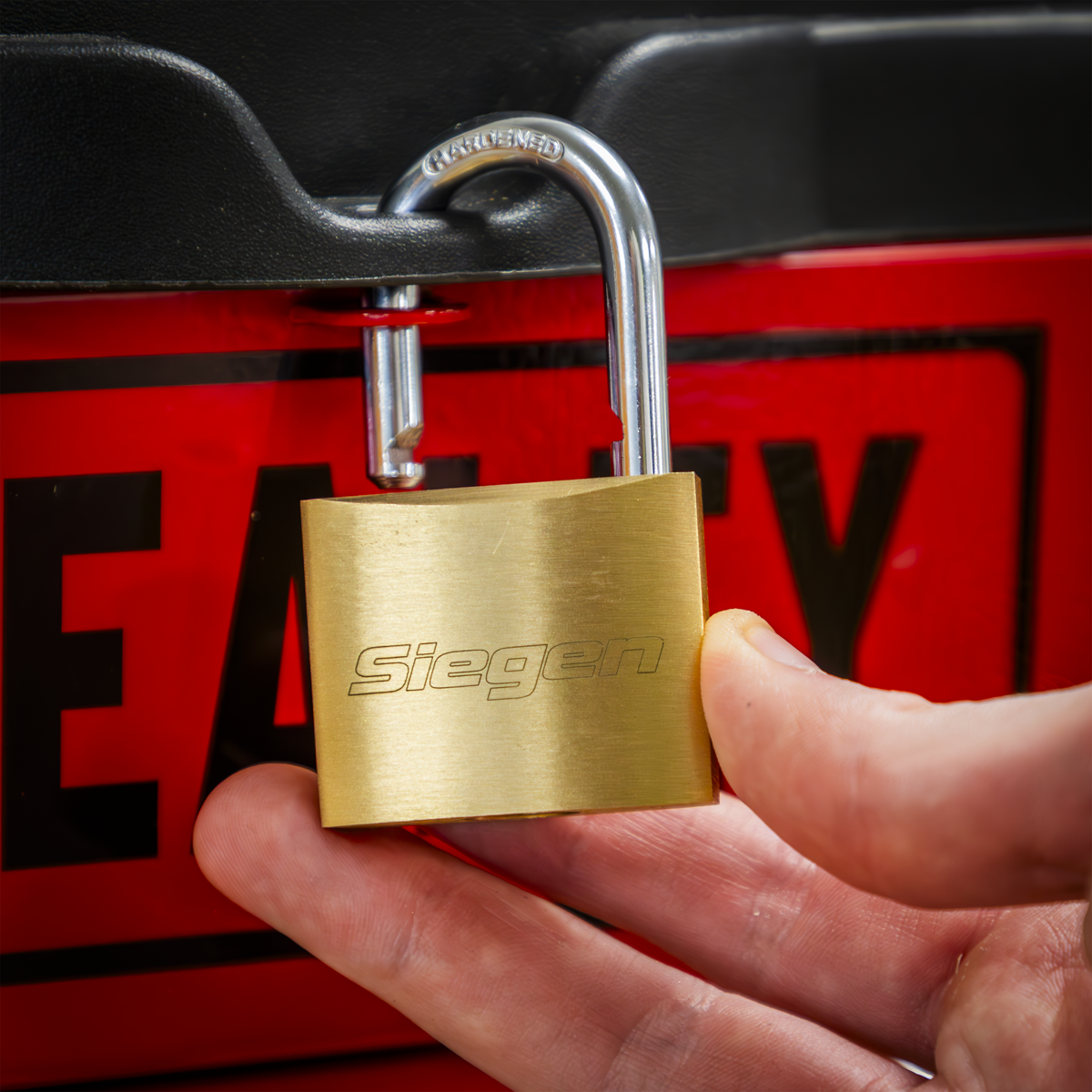 Siegen Brass Body Padlock with Brass Cylinder Keyed Alike -