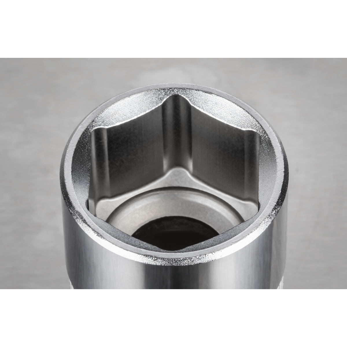 Premier Socket 1/2"Sq Drive 18mm