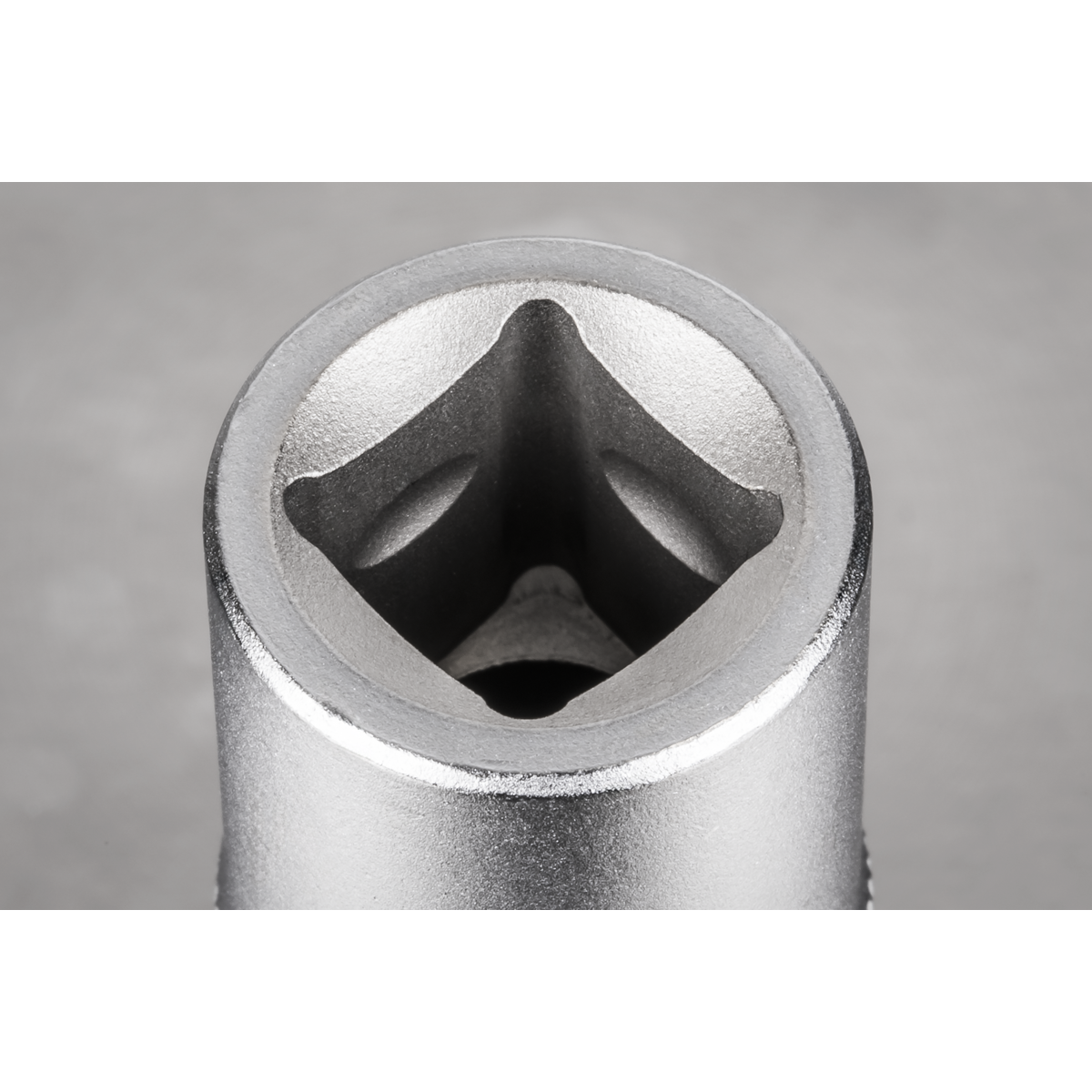 Premier Deep Socket 1/2"Sq Drive 18mm