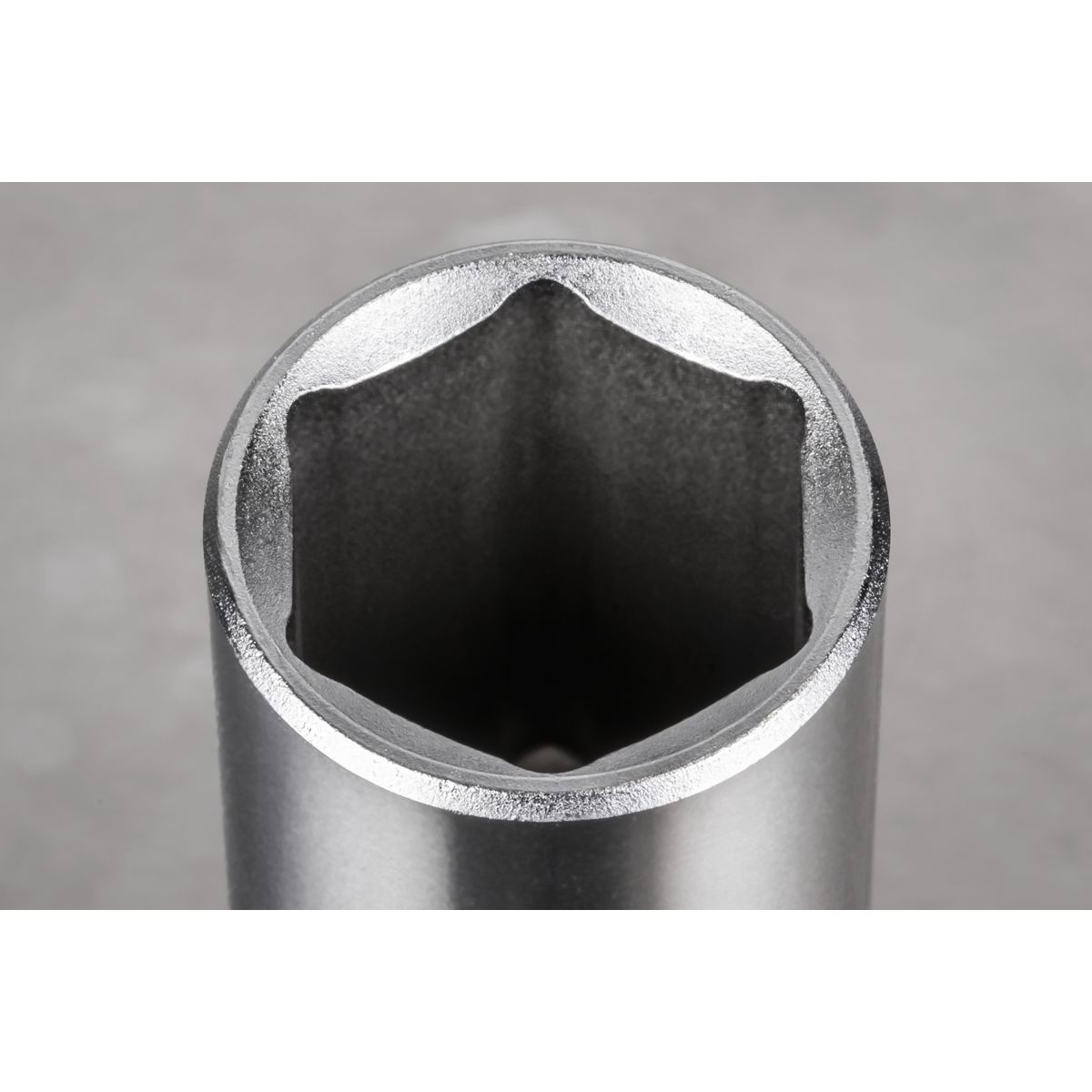 Premier Deep Socket 1/2"Sq Drive 18mm