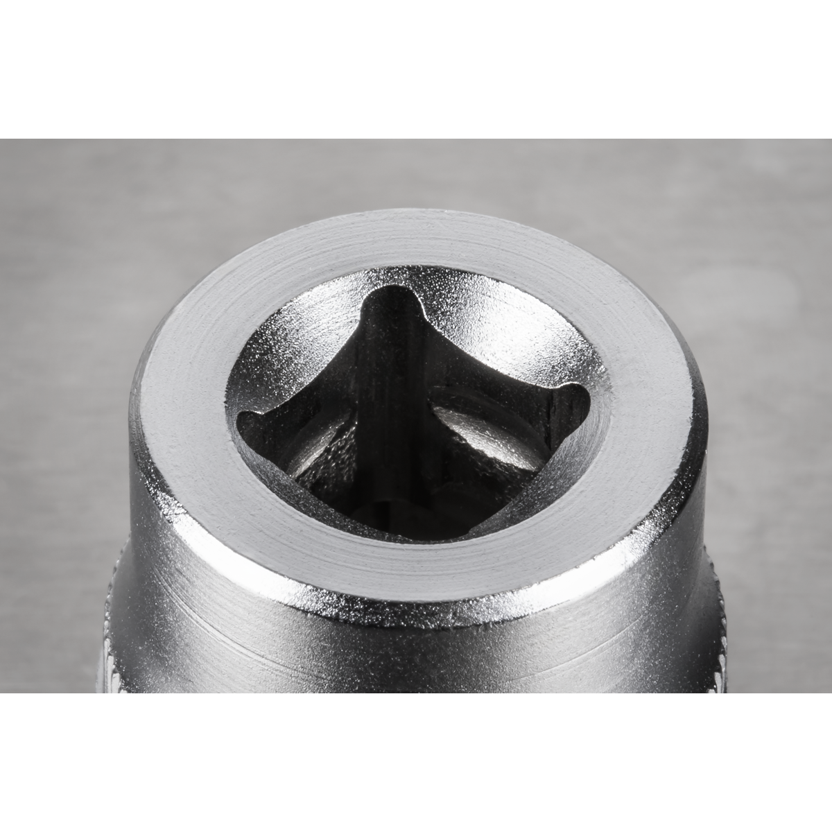 Premier Socket 3/8"Sq Drive 18mm