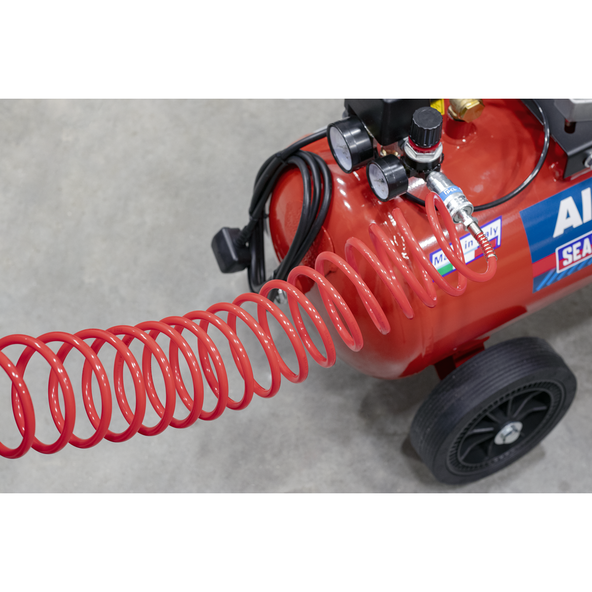 PE Coiled Air Hose with Couplings 5m x 5mm