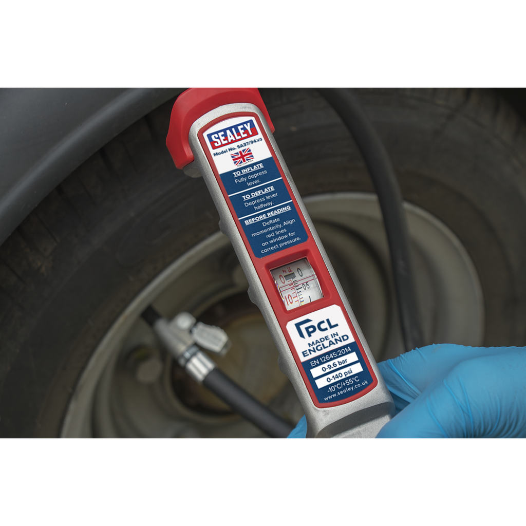 PCL Professional Tyre Inflator with 2.5m Hose & Clip-On Conn