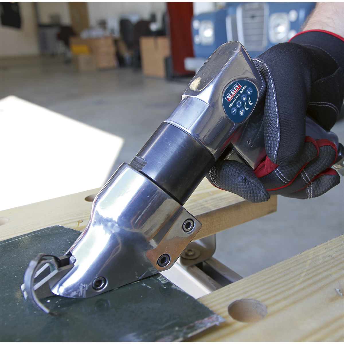 Pistol Type Air Shears