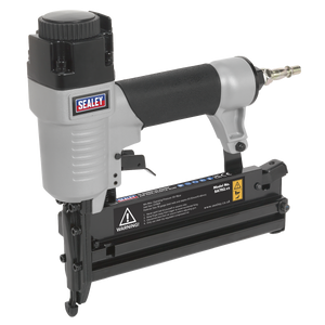 Air Compressor/Air Nail/Staple Gun Kit