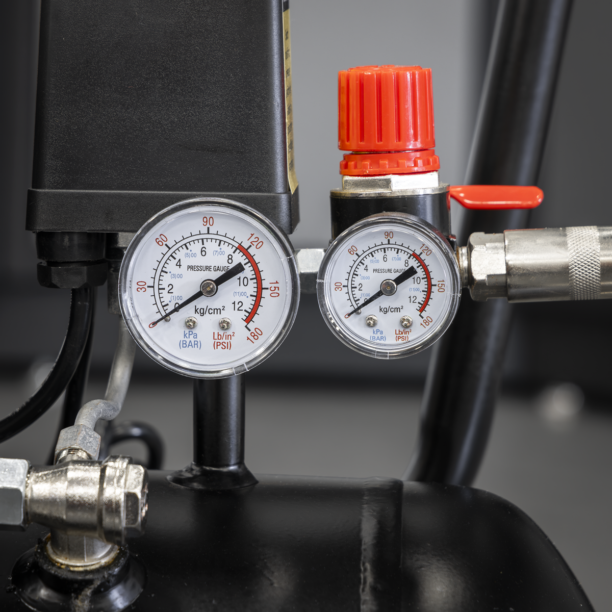 50L Direct Drive Air Compressor with Accessory Kit, 2hp (SAC5020APK) (Factory Refurbished B)