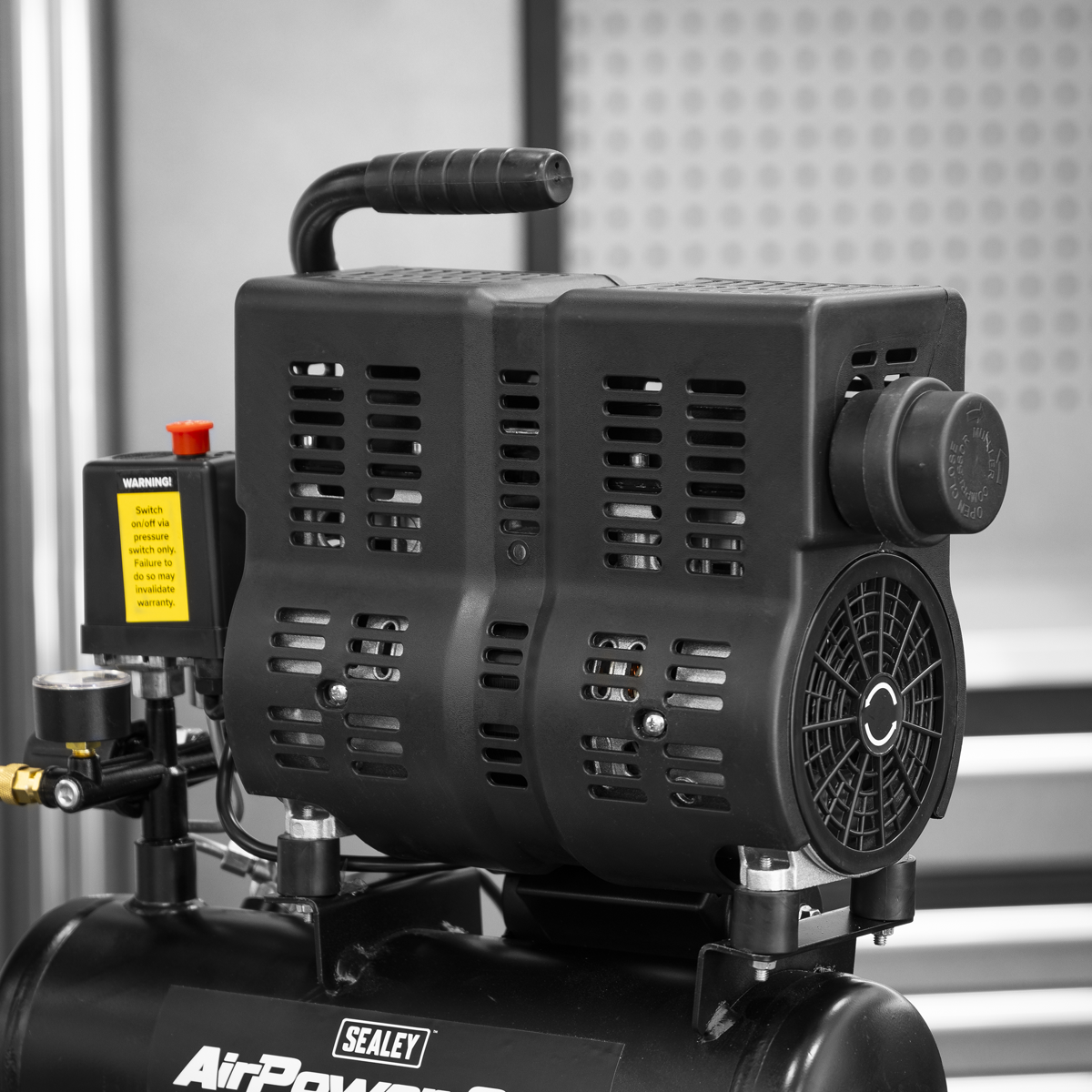 6L Low Noise Direct Drive Oil Free Air Compressor, 1hp (SAC6000S)