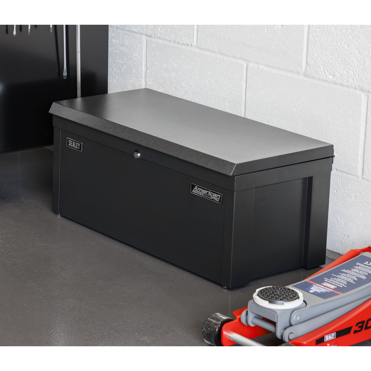 American PRO® Steel Storage Chest, 765 x 350 x 320mm (SB765)
