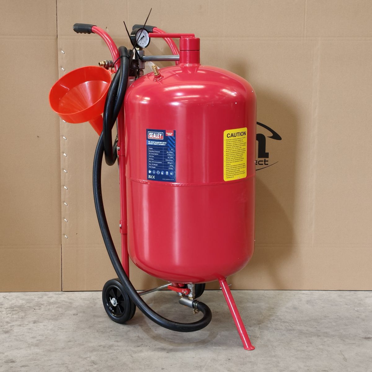 Shot Blaster with Water Trap & Wheels 75L (Factory Refurbished B)