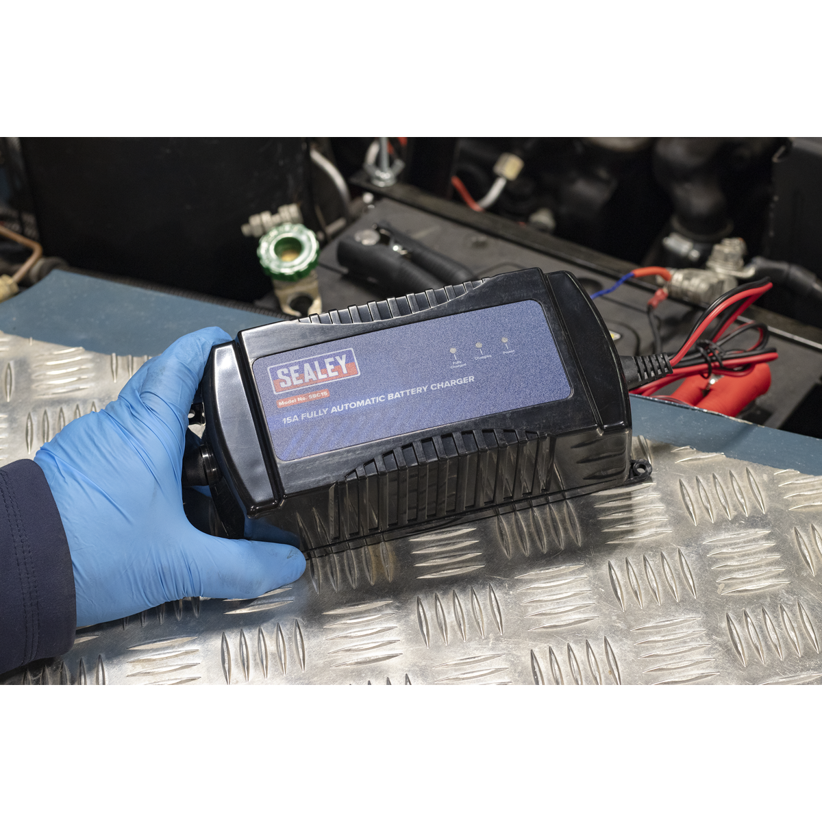 12V Fully Automatic Battery Charger/Maintainer, 15A (SBC15)