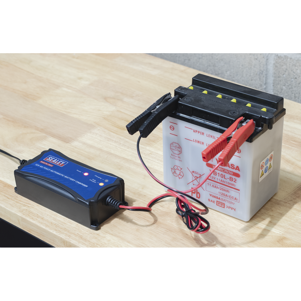 12V Fully Automatic Battery Charger/Maintainer, 4A (SBC4)