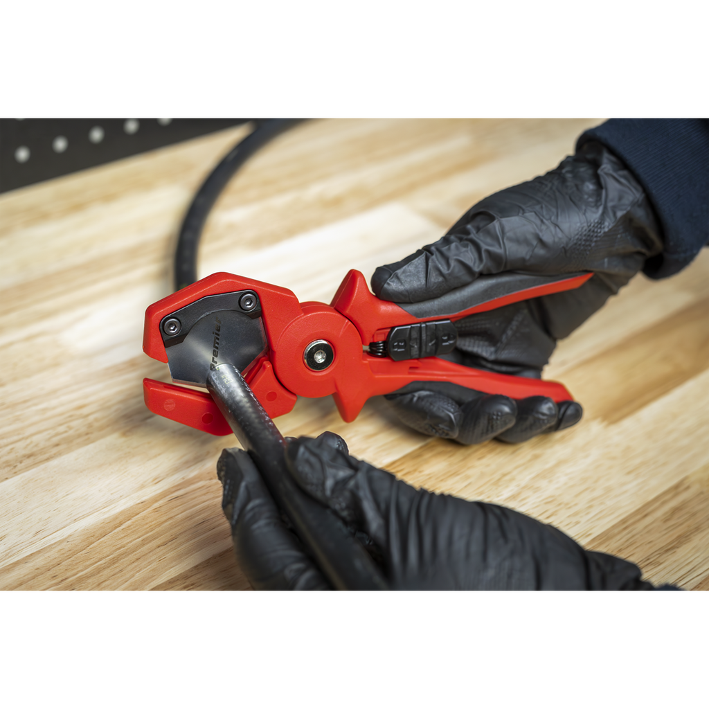 Premier Hose Cutter 3-32mm