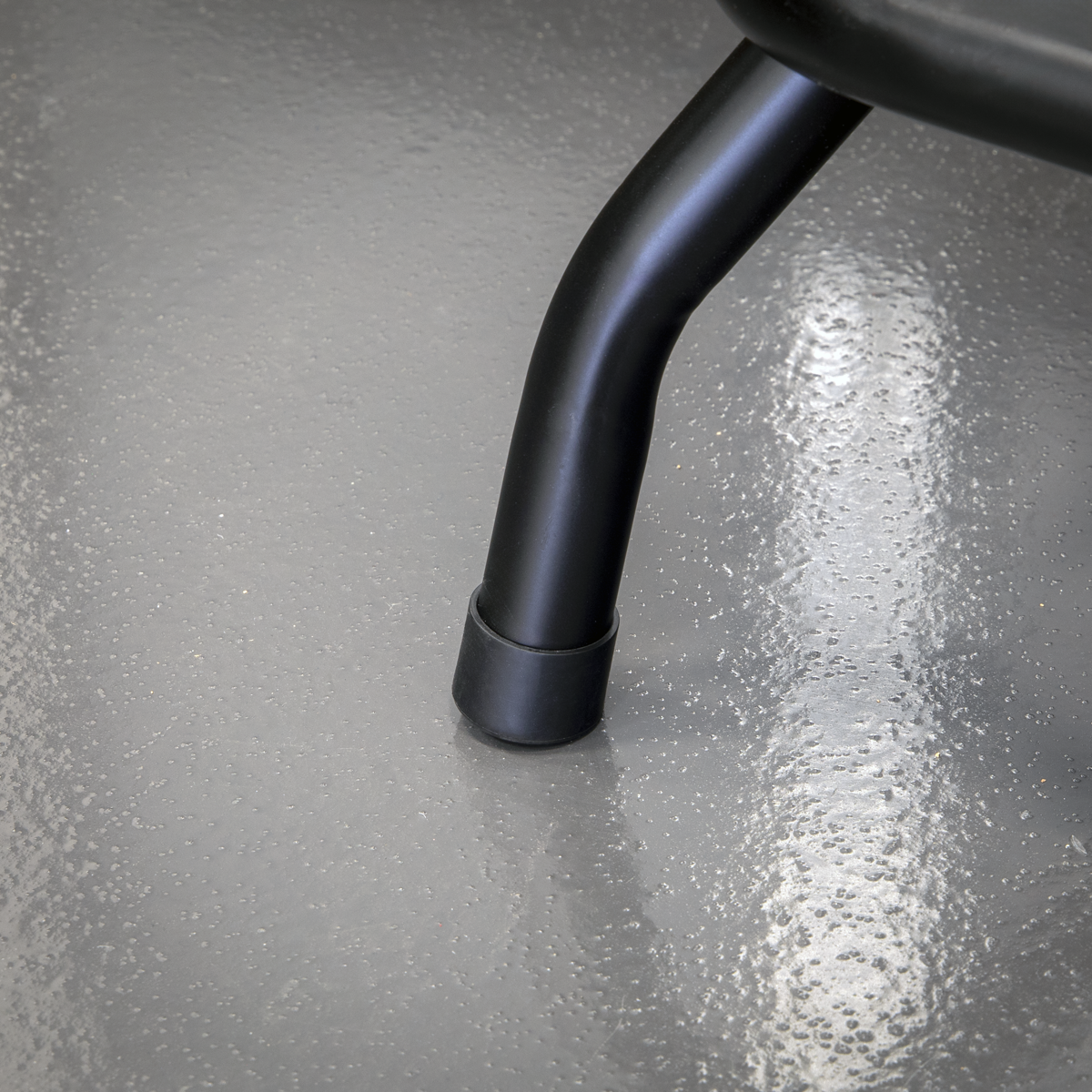 Premier Industrial Pneumatic Workshop Stool with Adjustable