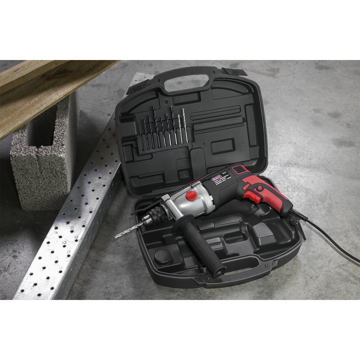 13mm 2 Mechanical Plus Variable Speed Hammer Drill 1050W/230
