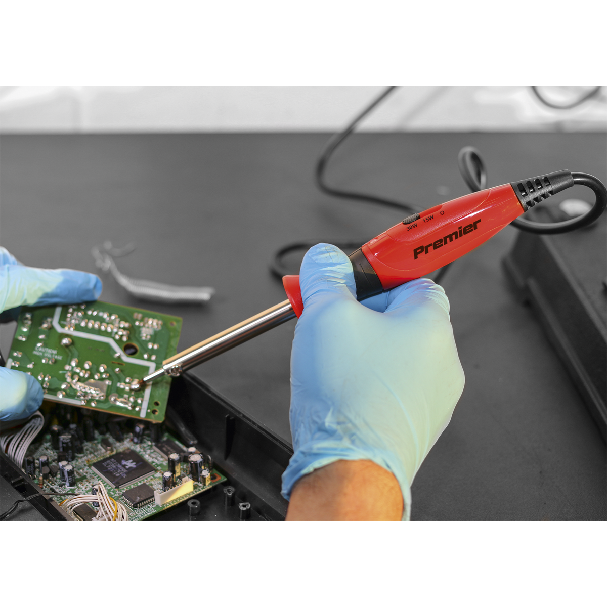 Premier Dual Wattage Professional Soldering Iron with Long-L