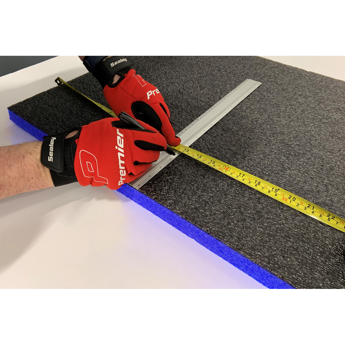 Easy Peel Shadow Foam® 1200 x 550 x 50mm - Blue/Black