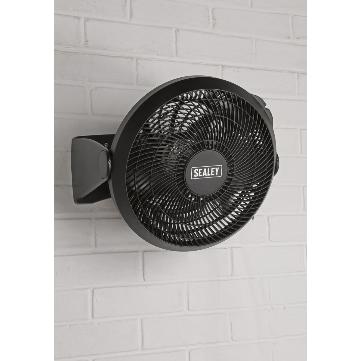 3-Speed Desk/Floor Fan 12" 230V