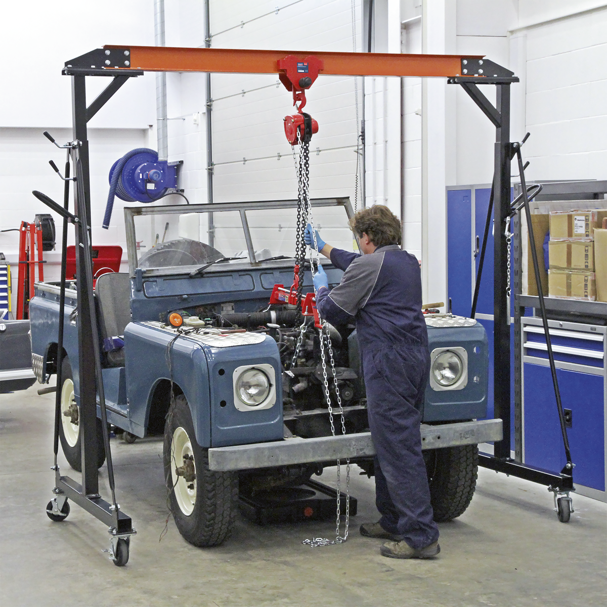 Portable Lifting Adjustable Gantry Crane 1 Tonne