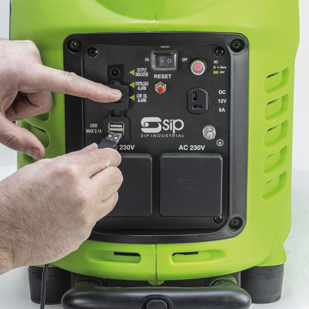 SIP 25402 Heavy-Duty Petrol Engine Digital Inverter Generator 3000W