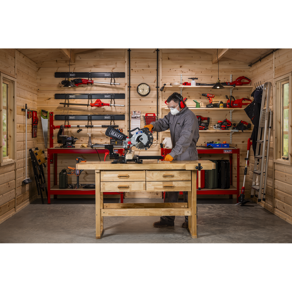 Sliding Compound Mitre Saw 216mm