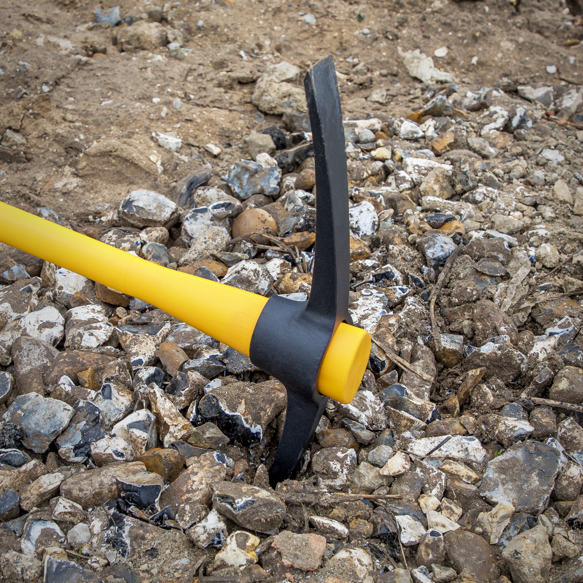 Premier Railroad Pick Axe with Fibreglass Handle