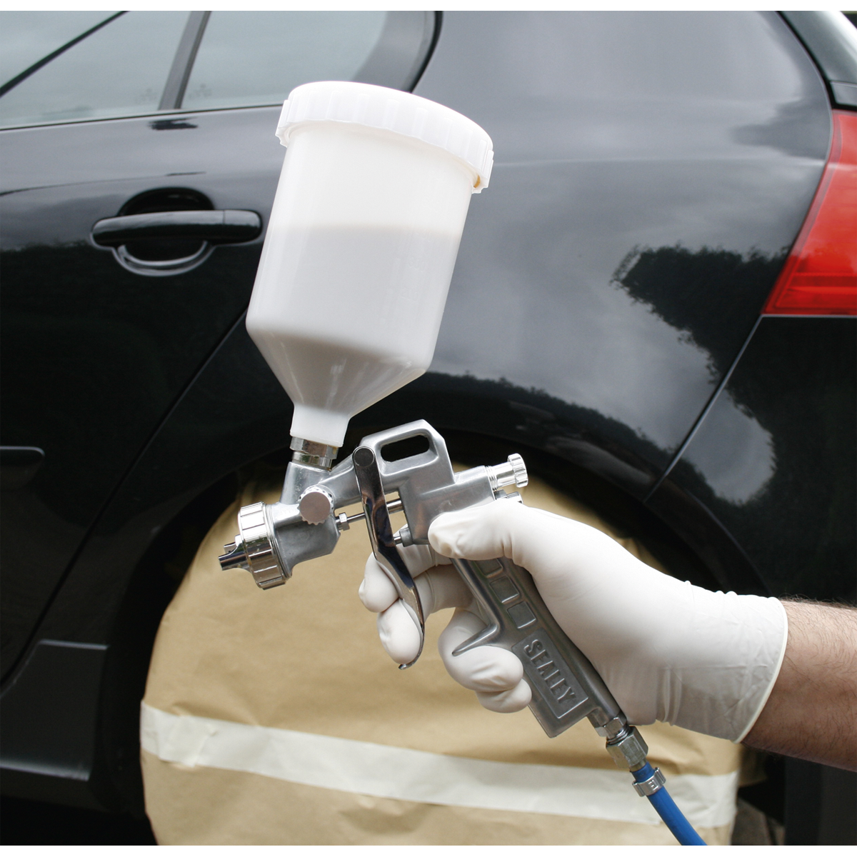 Gravity Feed Spray Gun 2.2mm Set-Up