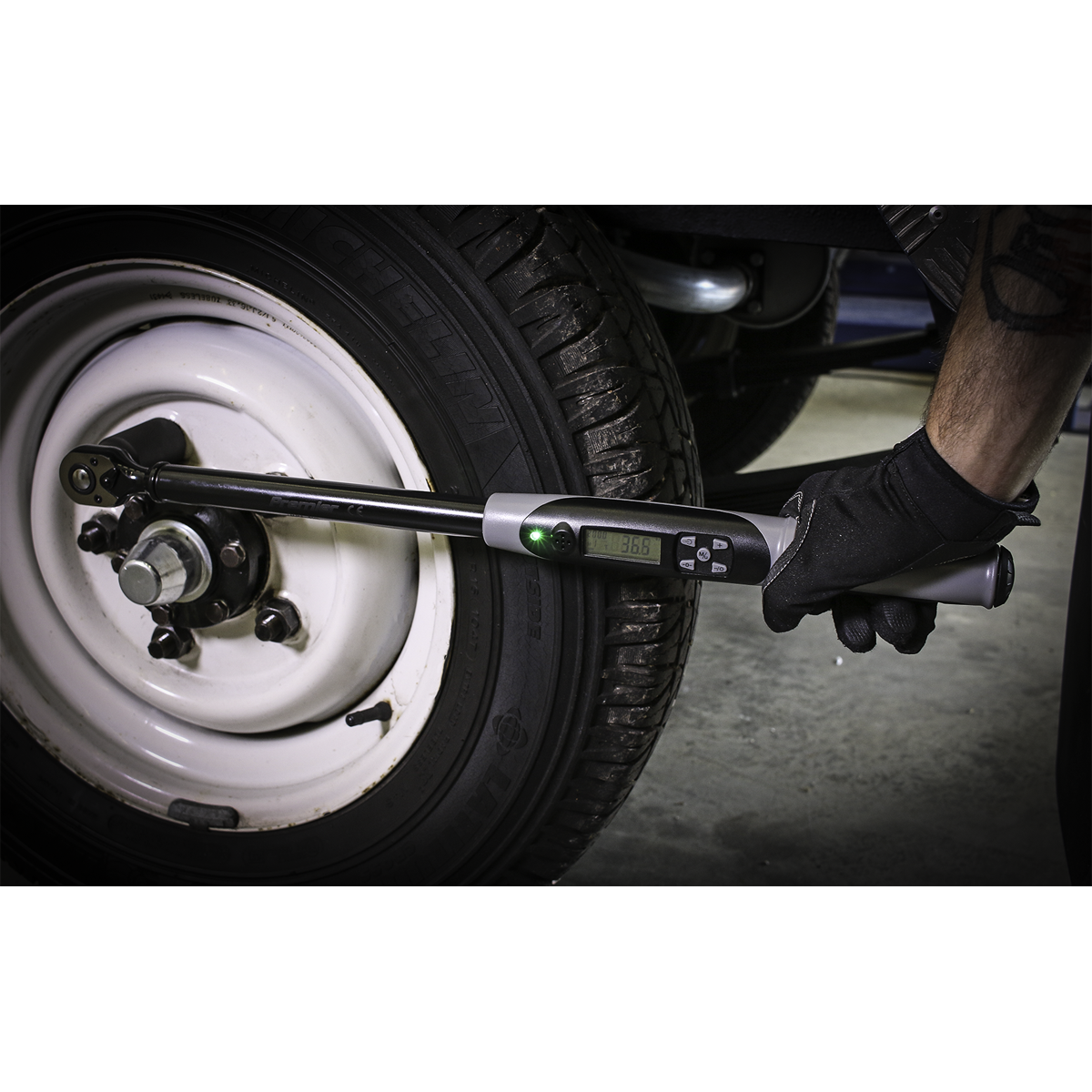 Premier Black Digital Torque Wrench with Angle Function, 1/2"Sq Drive, 20-200Nm