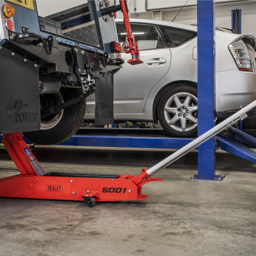Sealey 5001 5 Tonne Heavy Duty Long Reach Garage Workshop Vehicle Lifting Trolley Jack Red
