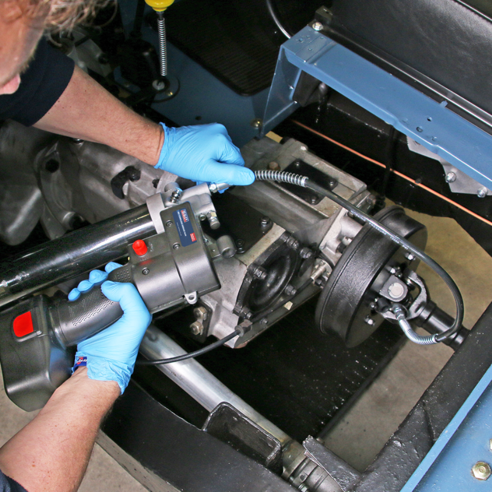 Sealey CPG18V Professional Cordless Grease Lubrication Gun 18V