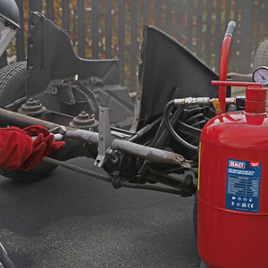 Sealey SB997 37 Litre Shot Grit Sand Blaster with Water Trap and Wheels