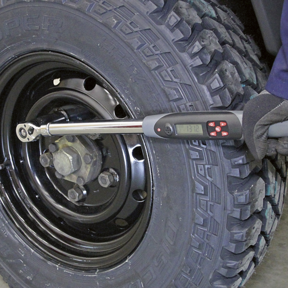 Sealey STW306 1/2in Sq Drive Digital Torque Wrench with Angle Function 20-200Nm
