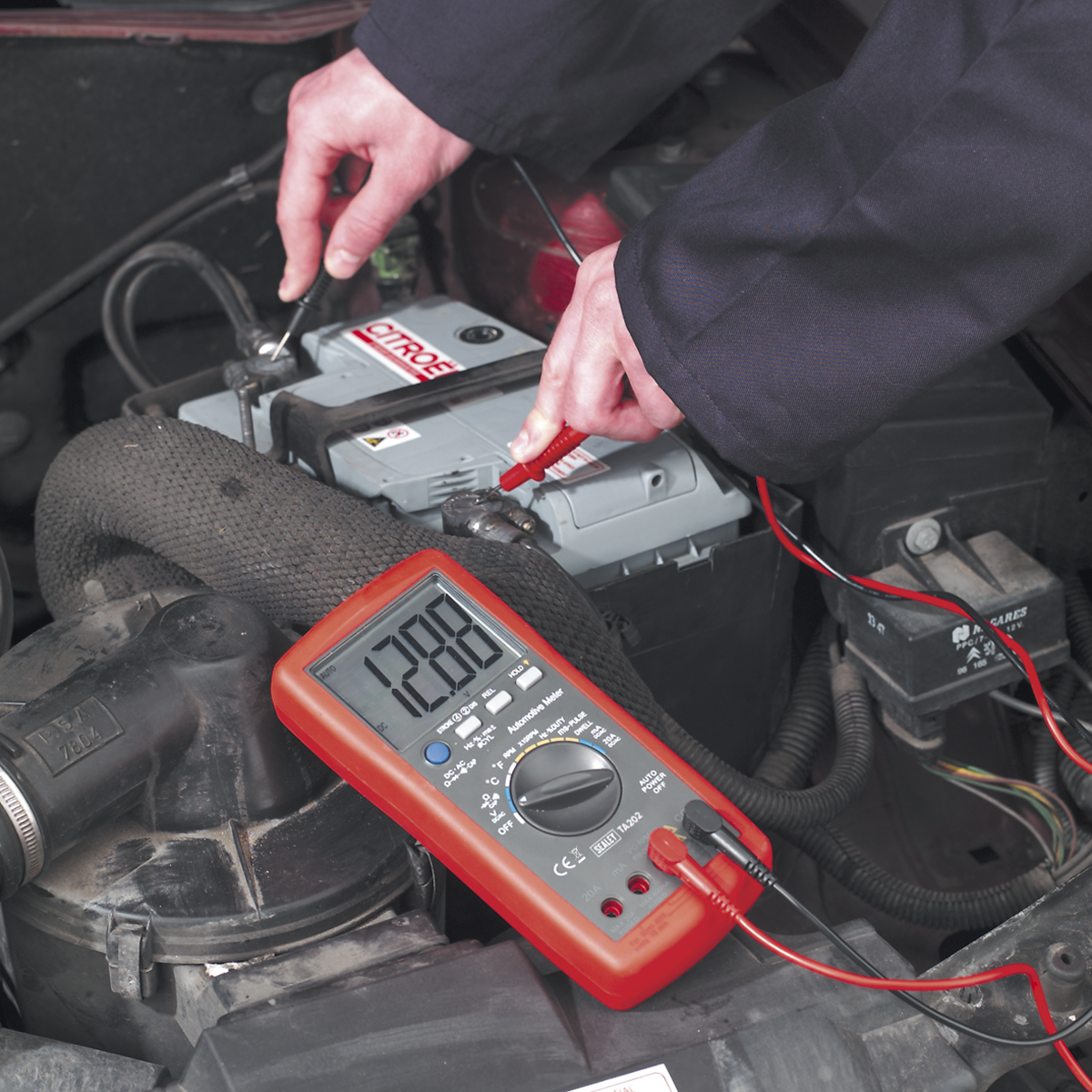 14-Function Digital Automotive Multimeter with Inductive Cou
