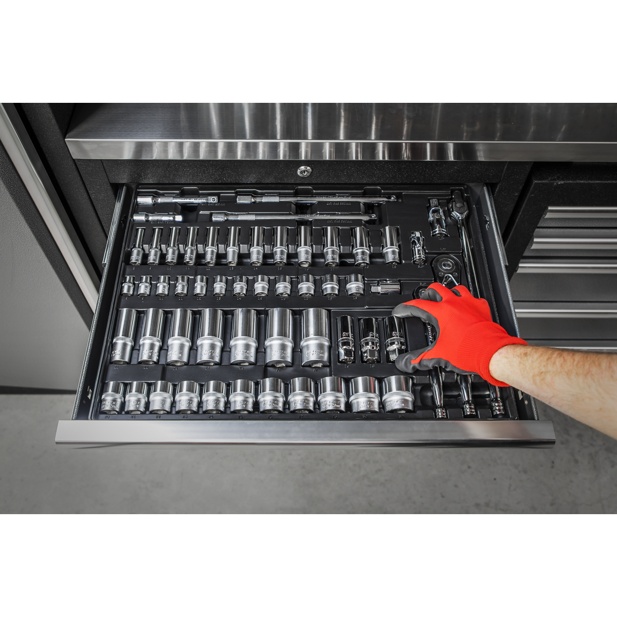 Premier Socket Set with Tool Tray 3/8" & 1/2"Sq Drive 55pc