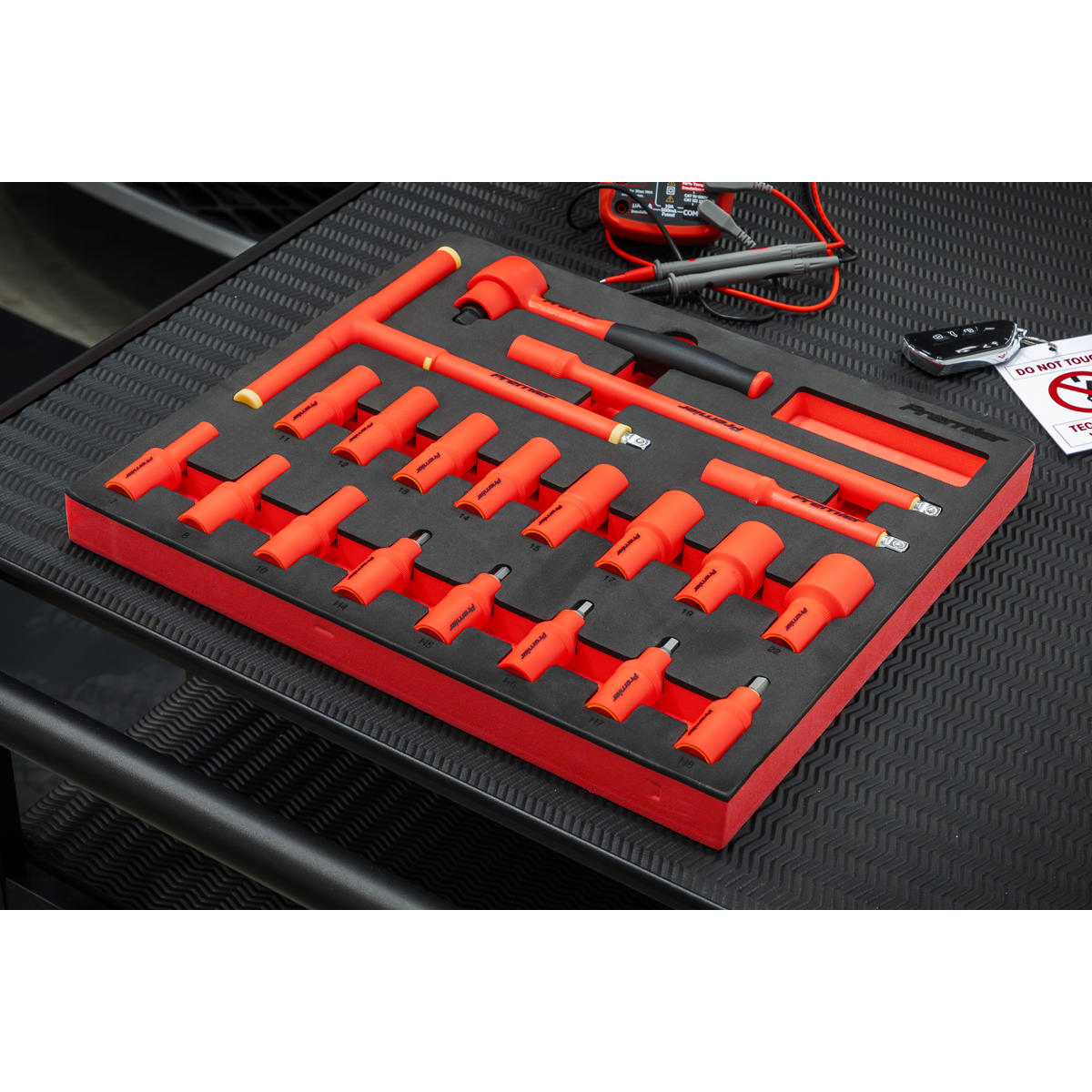 Premier Insulated Socket Set with Tool Tray 3/8"Sq Drive 20pc - VDE Approved
