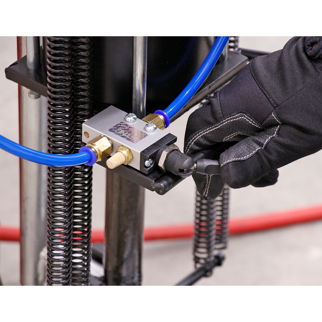 Pneumatic/Manual Tyre Changer
