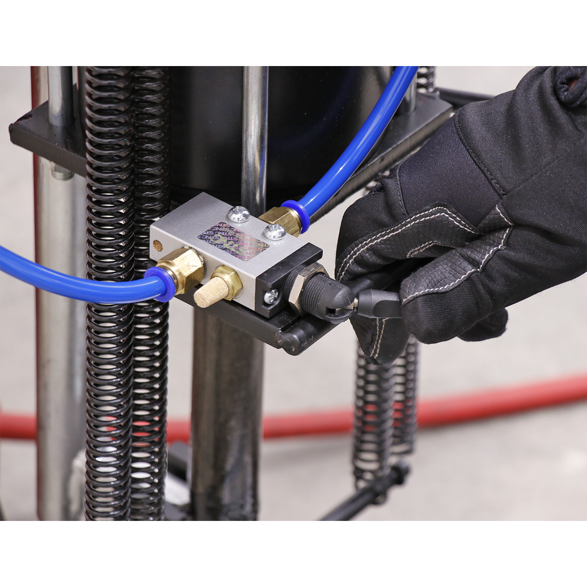 Pneumatic/Manual Tyre Changer