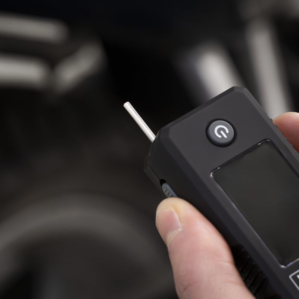 Digital Tyre Pressure & Tread Depth Gauge with LED