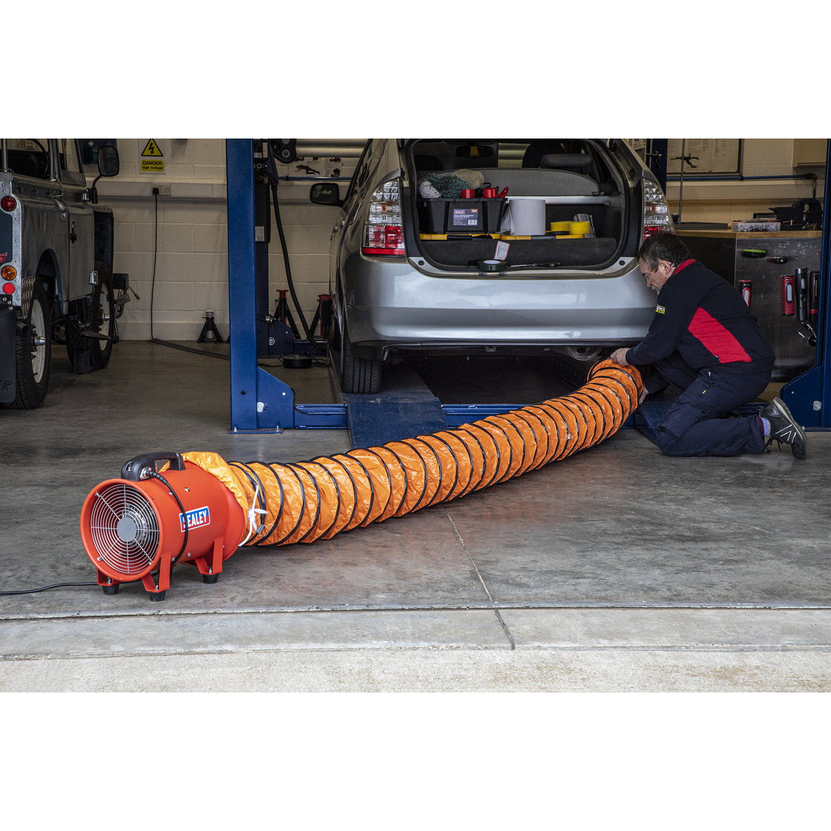 Portable Ventilator with 5m Ducting, 250mm (VEN250)