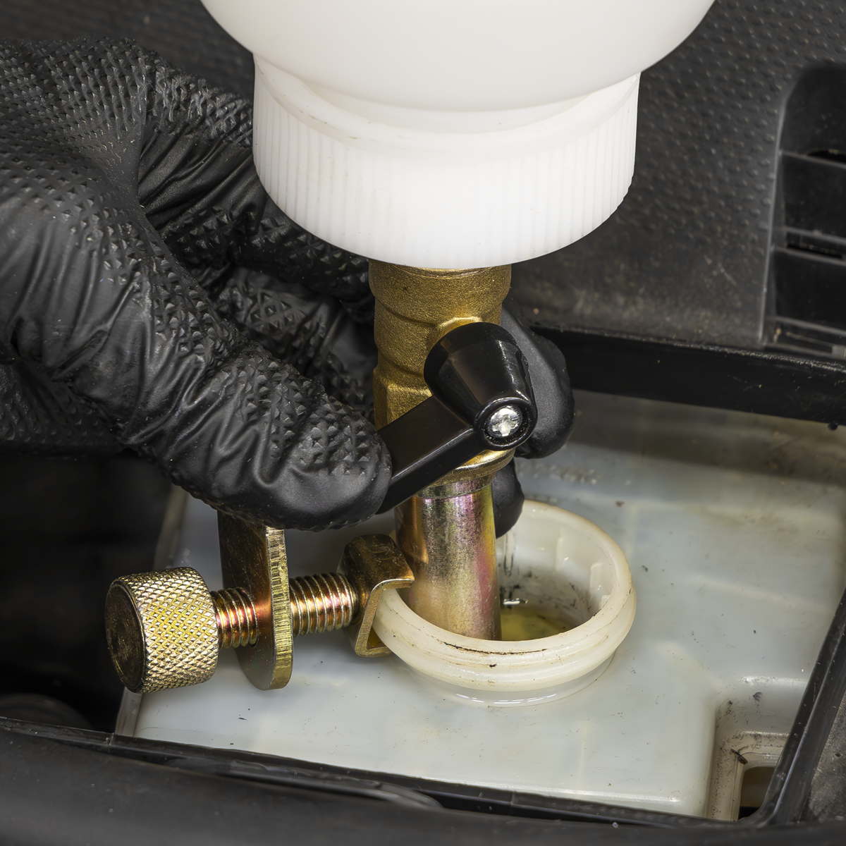 Brake Fluid Refill Bottle 1L