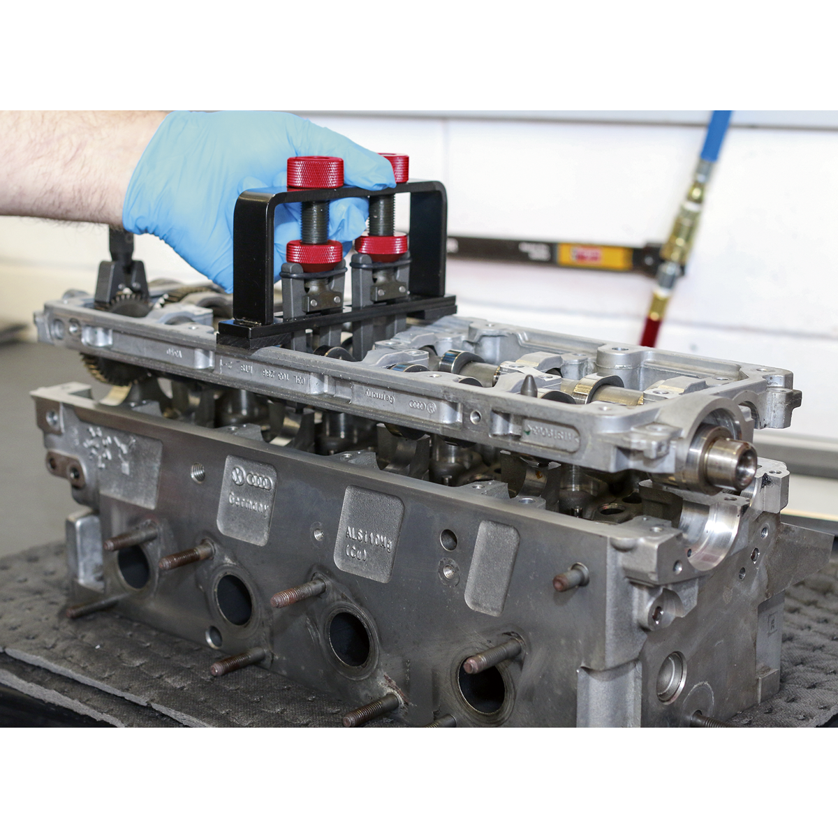 Camshaft Installation Kit for VAG, Porsche - Belt & Chain Drive