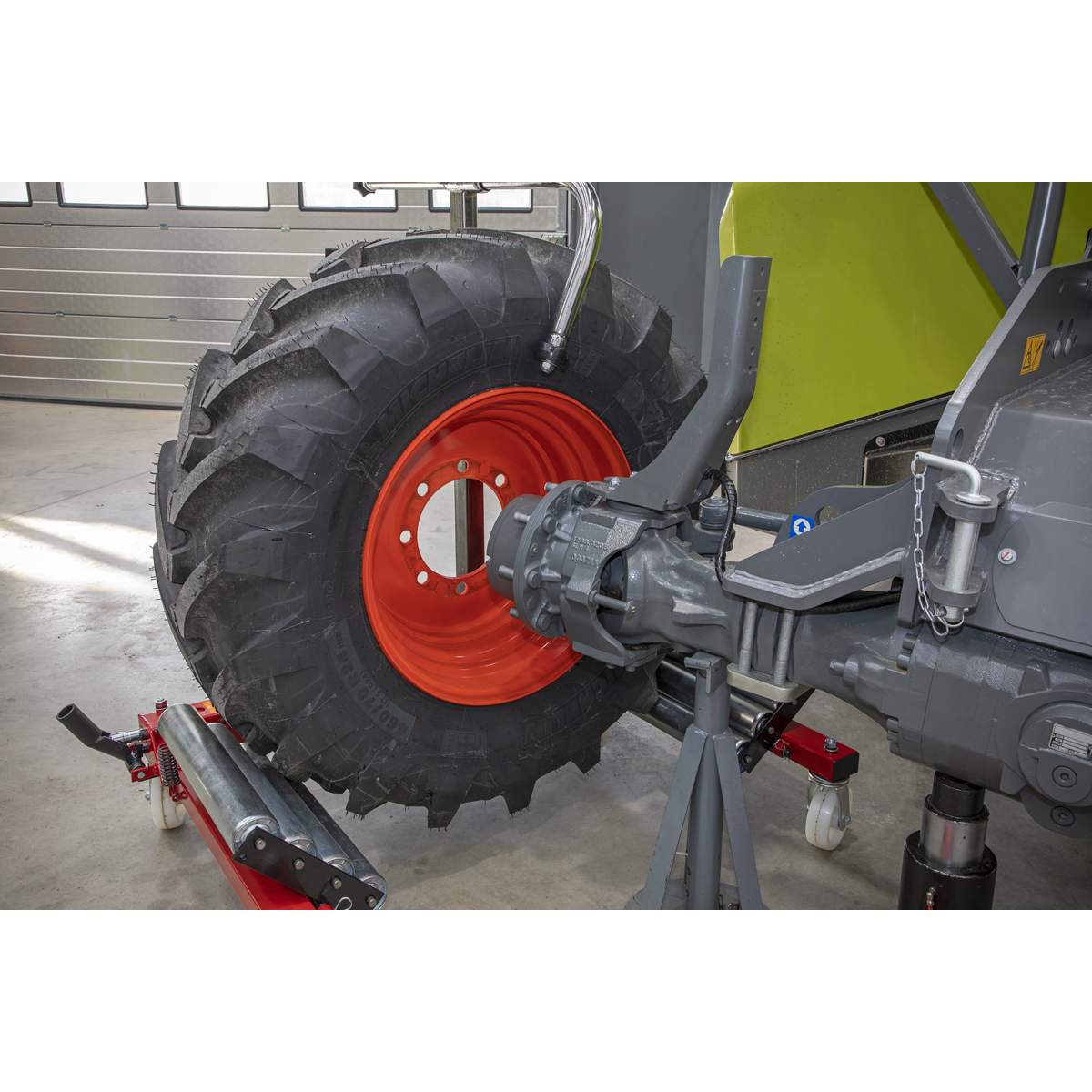 Wheel Removal Trolley 1500kg Capacity